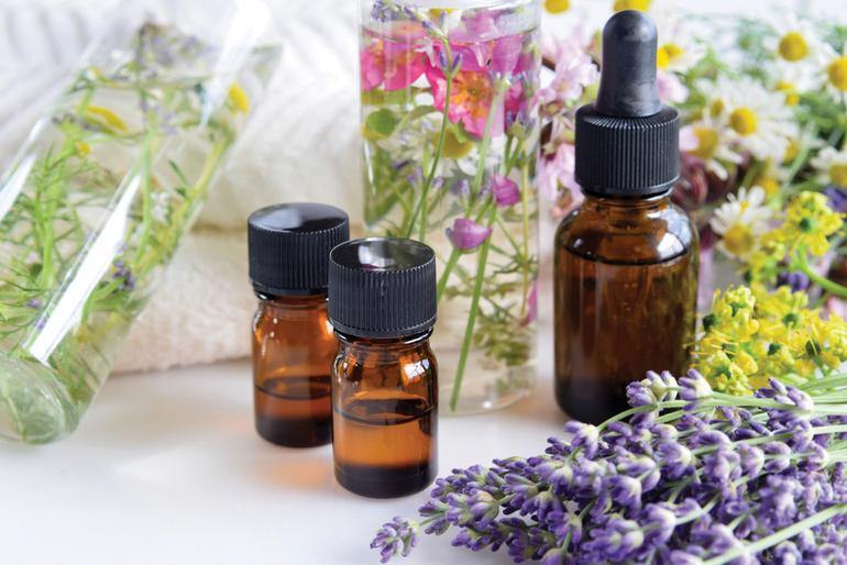 Aromaterapia pura: recursos saludables para superar malestares y reforzar tu inmunidad
